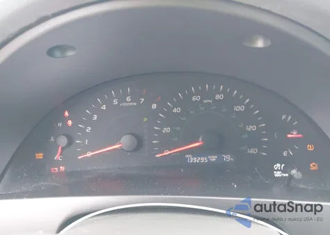 2009 Toyota Camry Le z USA, uszkodzony, nr VIN 4T1BE46K79U883736